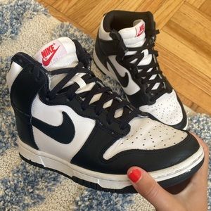 Nike Dunk High Womens Pandas 6.5